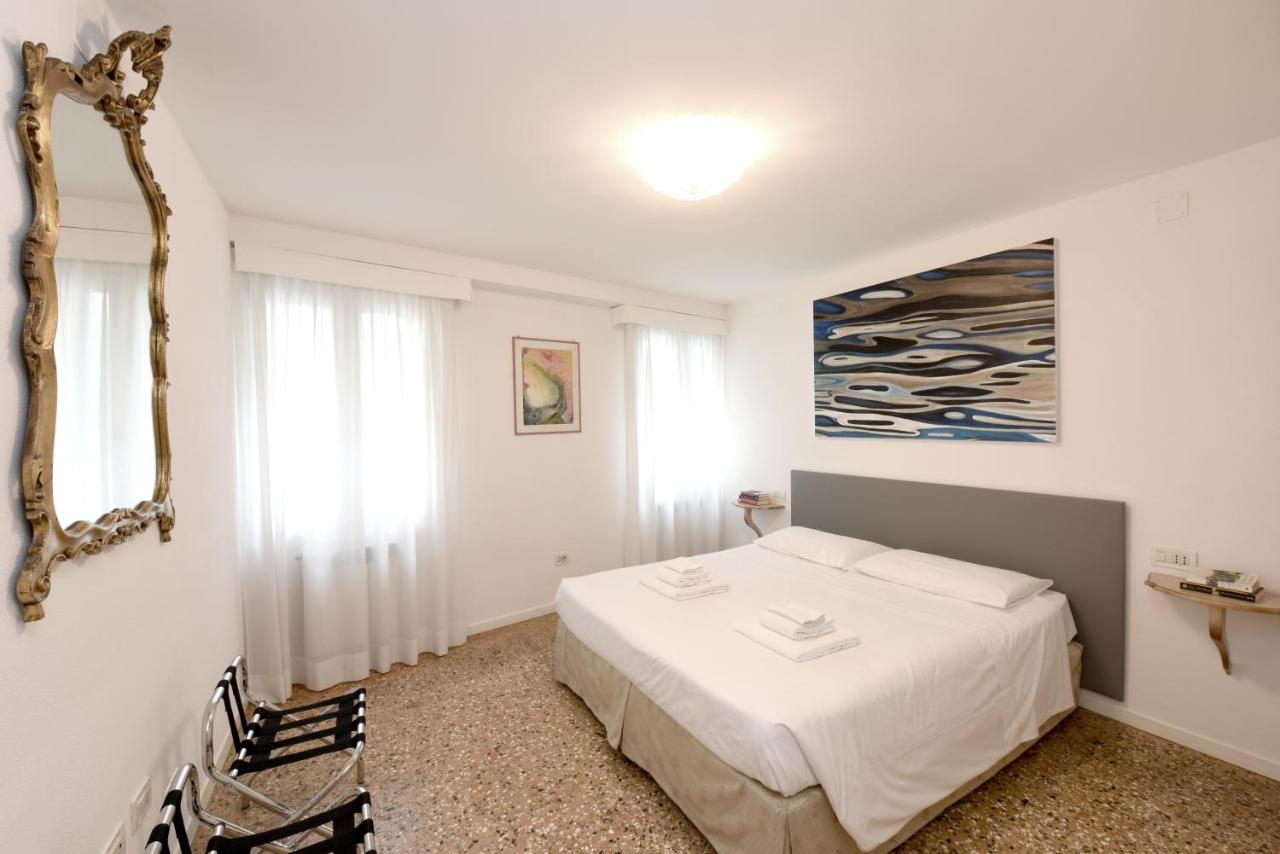 Casa Ai Greci - Central Apt In Castello Veneza Exterior foto